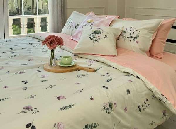 تصویر 2 از رو تختی حریر لوکس برای سرویس خواب مدرن